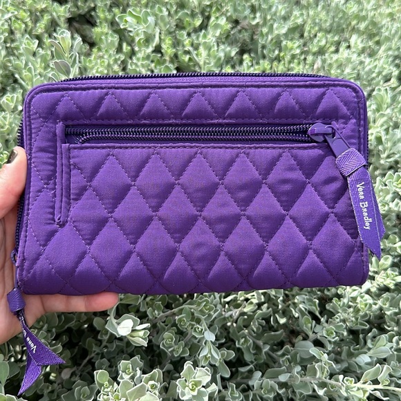 VERA BRADLEY RFID Turnlock Wallet Turn Lock CLASSIC plum purple Microfiber - Picture 5 of 5